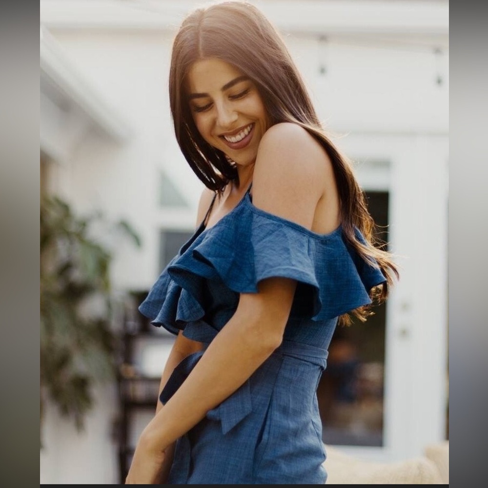Sunset + Spring Blue Off-Shoulder‎ Romper Size Small